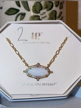 BP revealed Necklace